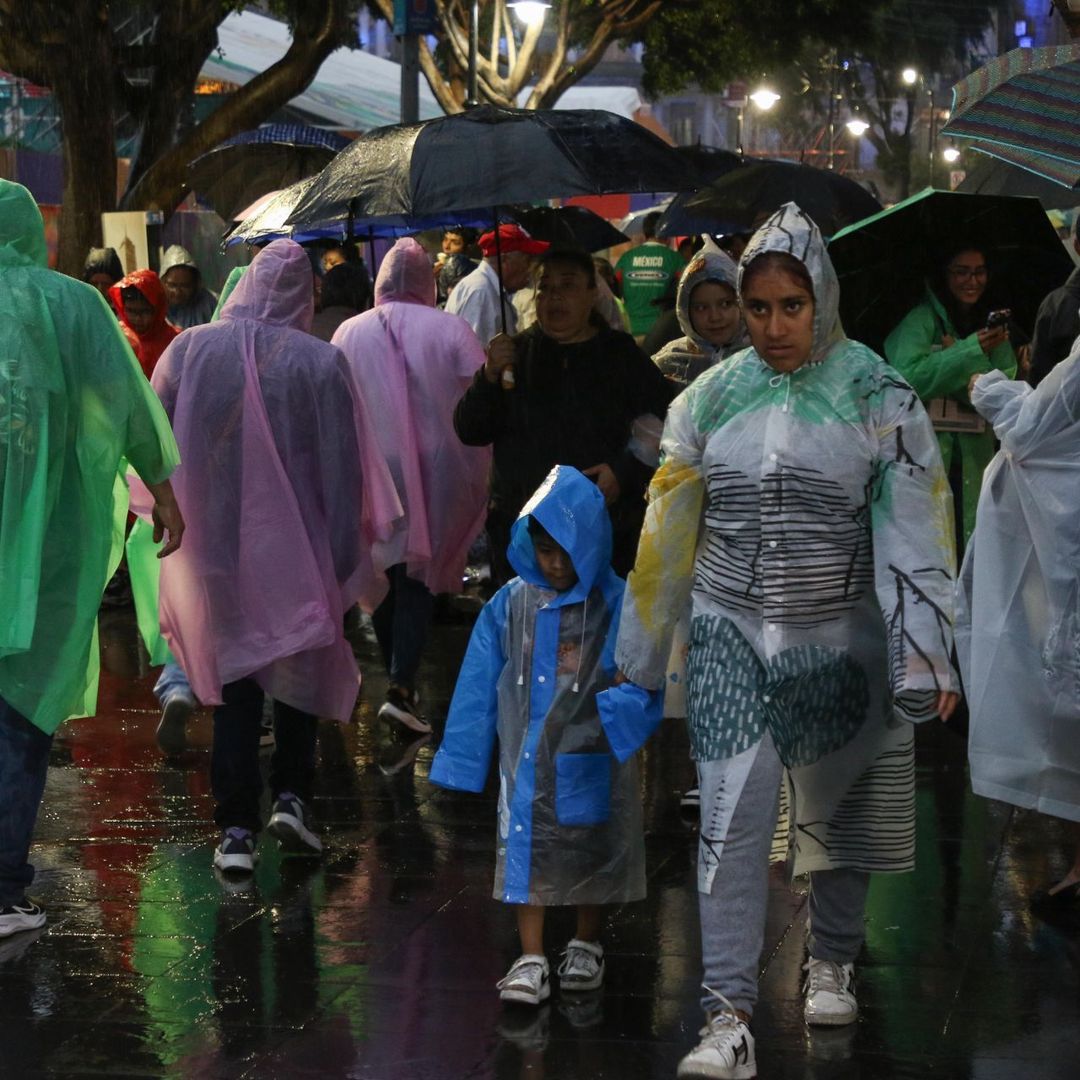 Continúan las fuertes lluvias en la capital del país. Foto: Cuartoscuro